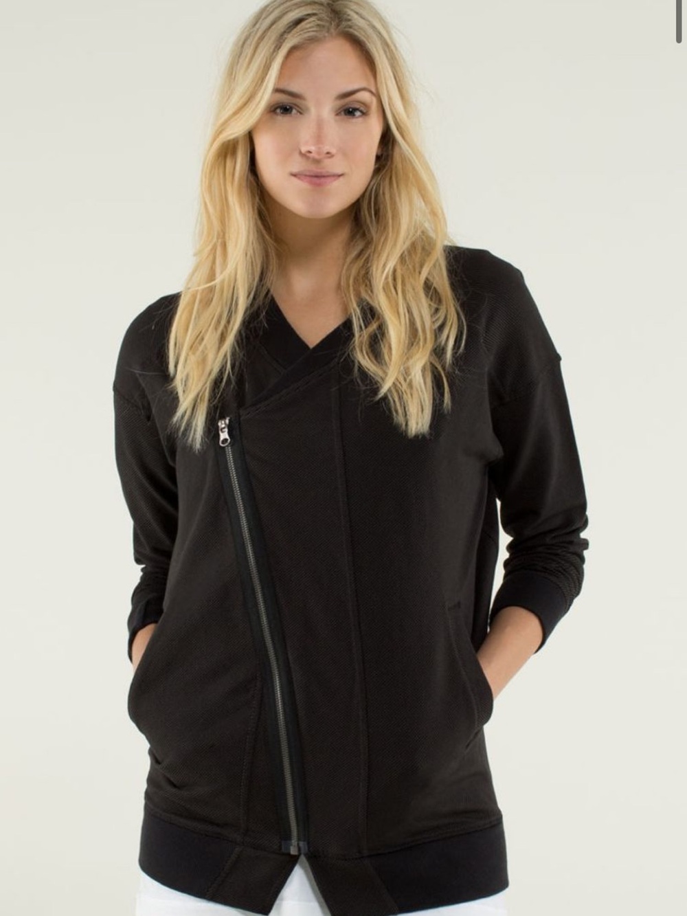 Lululemon Mula Bundle Wrap Jacket Women’s Size 2 Telemark Prnt Blackish Grey EUC